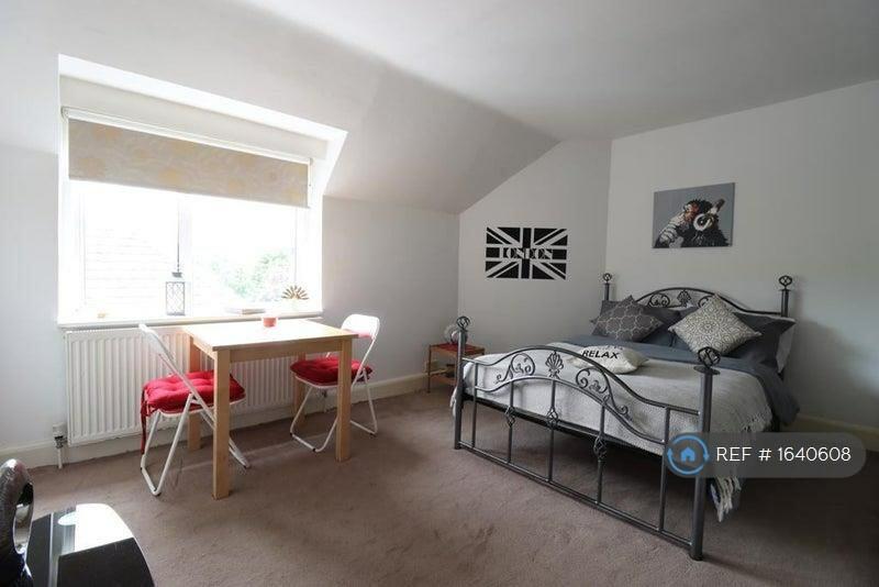 1 bedroom house share for rent in Bexley Road, Bexley Road, SE9