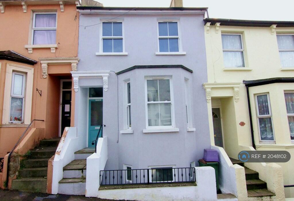 Studio flat for rent in Clarence Street, Folkestone, CT20