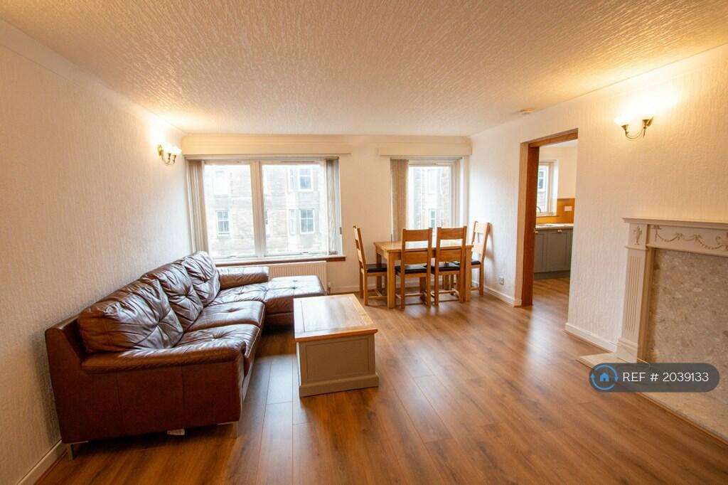 2 bedroom flat for rent in Western Gardens, Edinburgh, EH12
