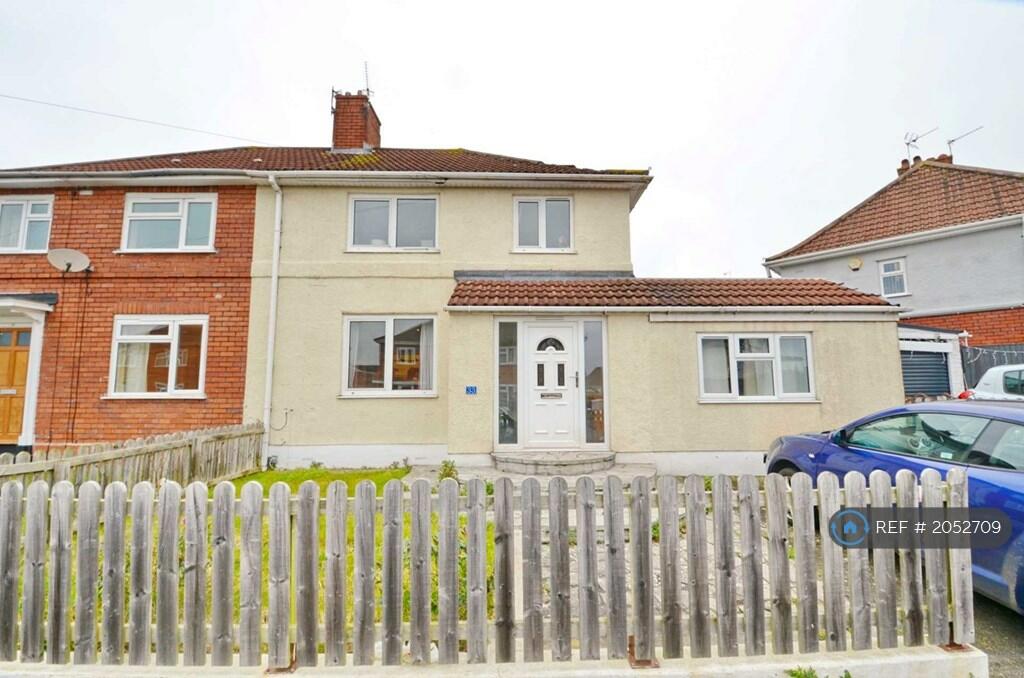 4 bedroom semi-detached house for rent in Kendal Road, Bristol, BS7