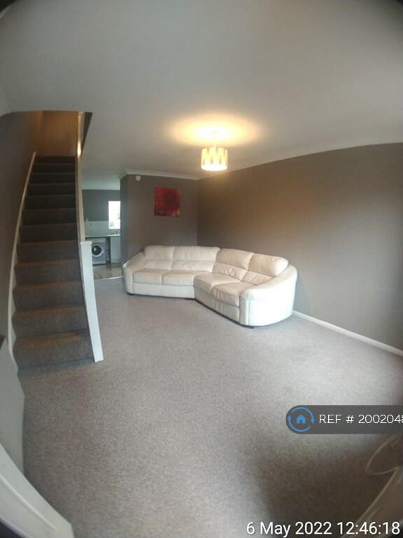 2 bedroom terraced house for rent in Millhouse Drive, Glasgow, G20