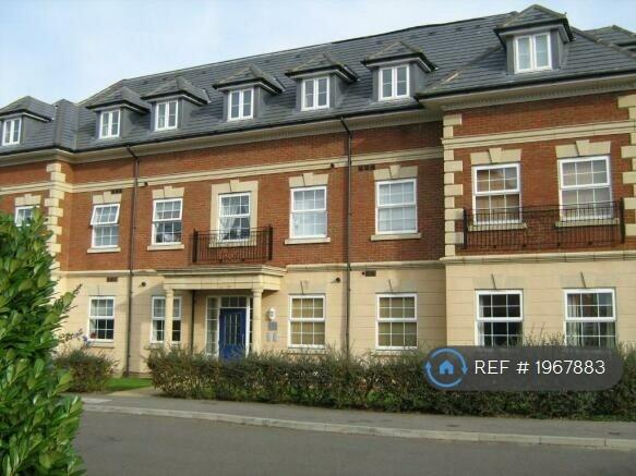3 bedroom flat for rent in Forum Way, Kingsnorth, Ashford, TN23