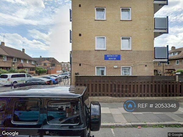 1 bedroom flat share for rent in Redclyf House, London, E1