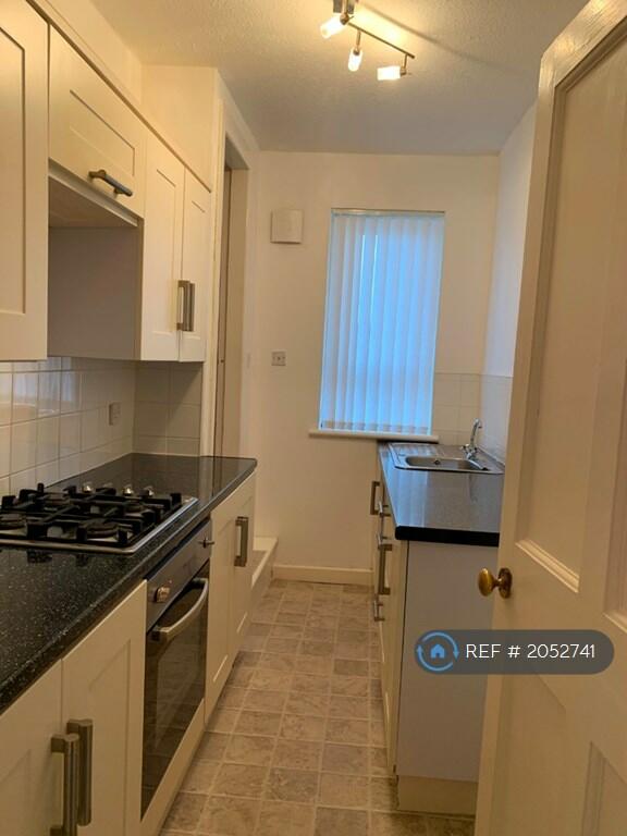 2 bedroom flat for rent in Liberton Street, Glasgow, G33