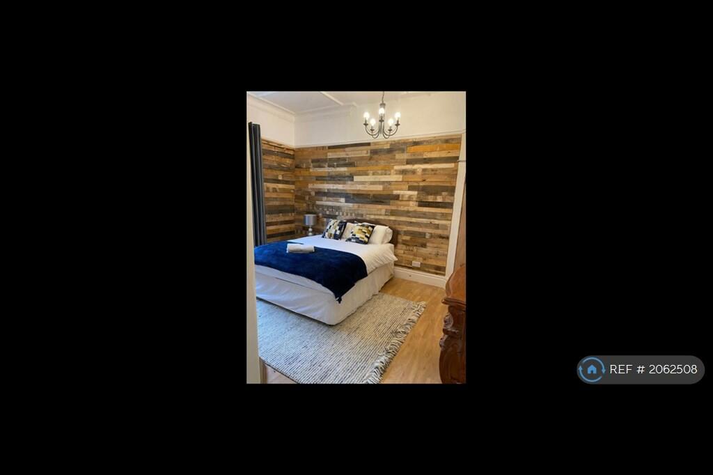 1 bedroom flat for rent in Eaton Crescent, Swansea, SA1