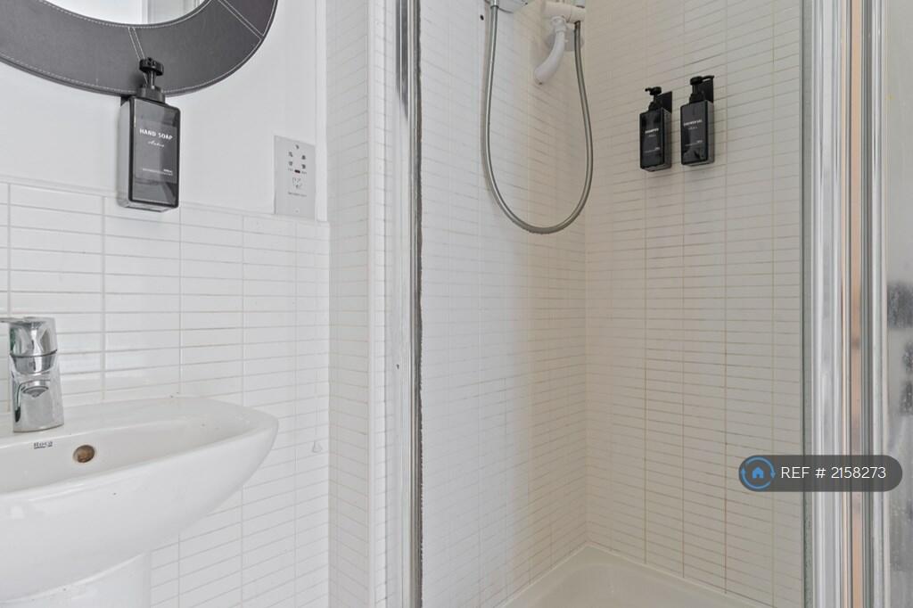 Additional property image - Windrush Grove, Edgbaston, Birmingham, B15