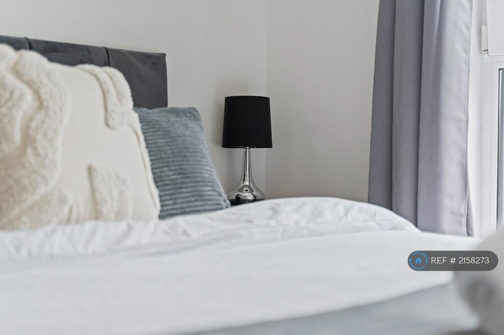 Additional property image - Windrush Grove, Edgbaston, Birmingham, B15