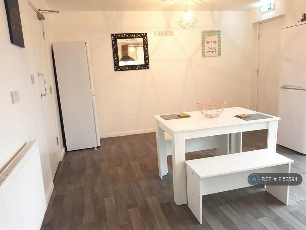 Additional property image - Banners Walk, Birmingham, B44