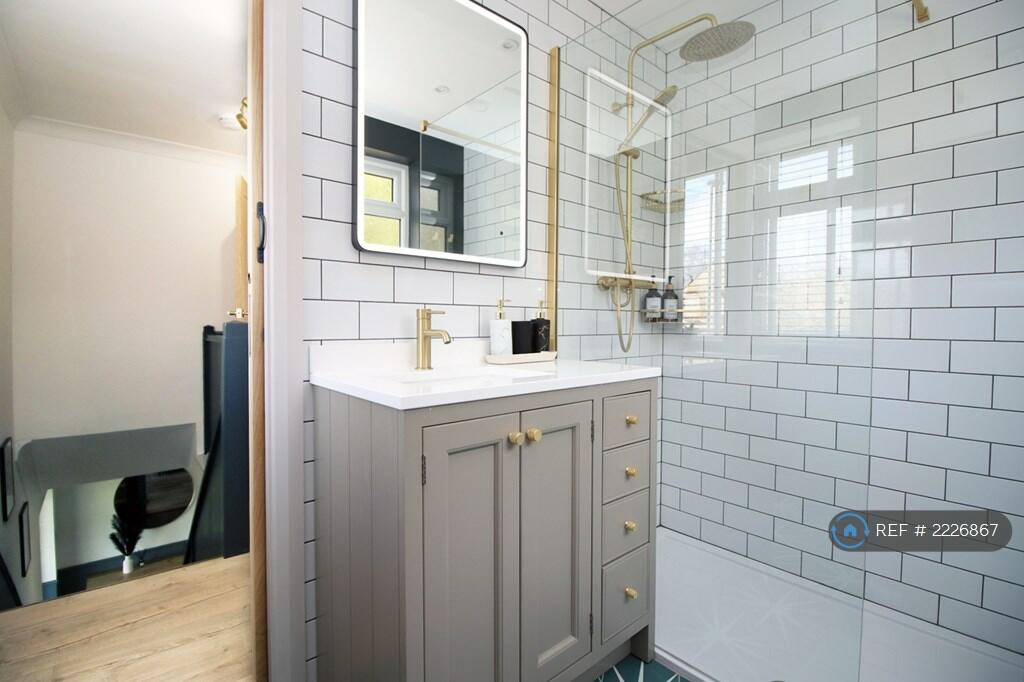Additional property image - Bath, Bath, BA1
