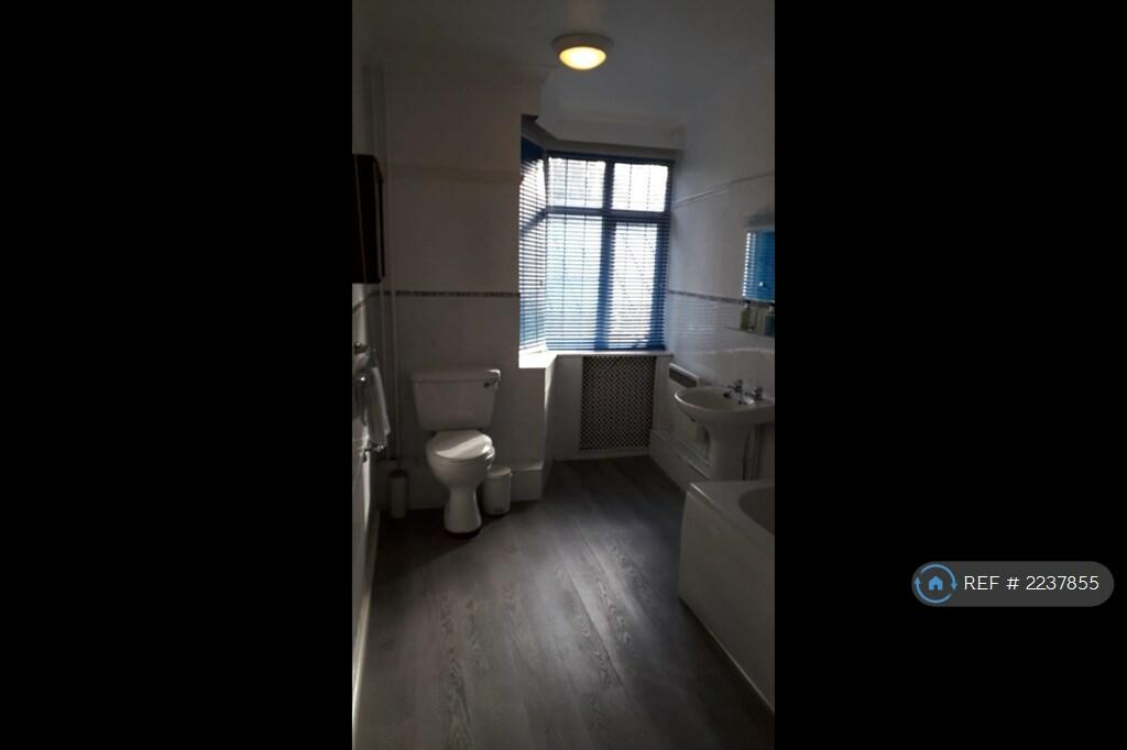Additional property image - Gervis Road, Bournemouth, BH1