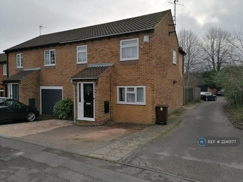 Main image of property: Chilcombe Way, Reading, RG6