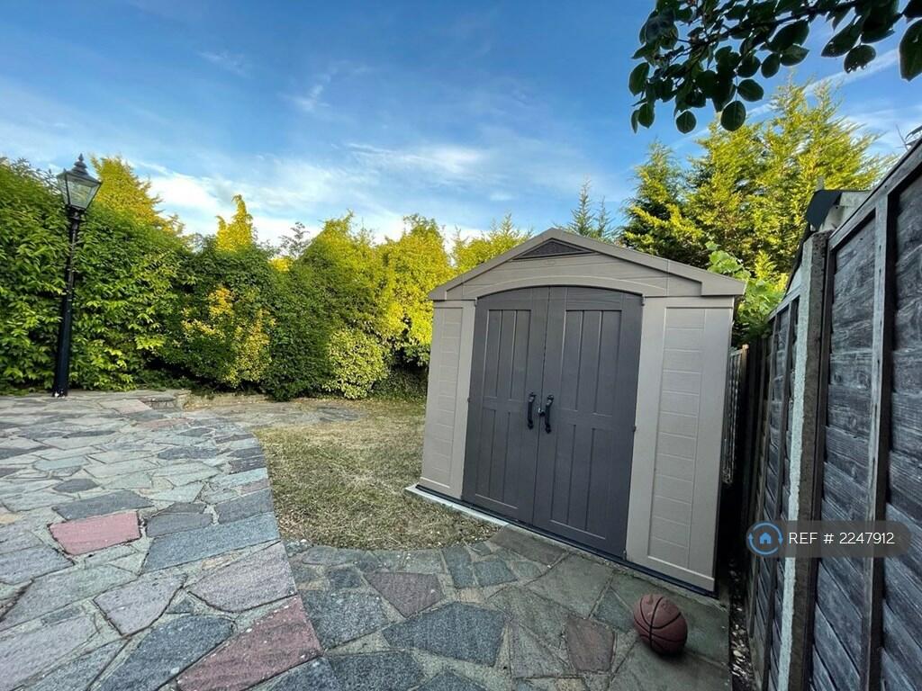 Additional property image - Knights Ridge, Orpington, BR6