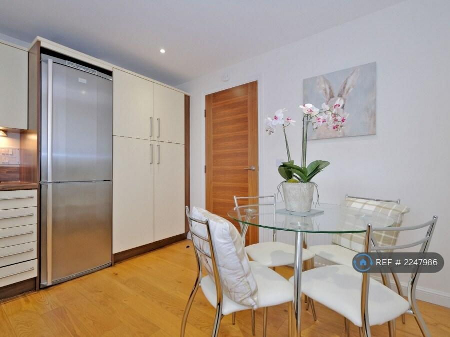 Additional property image - Broomhill Road, Aberdeen, AB10