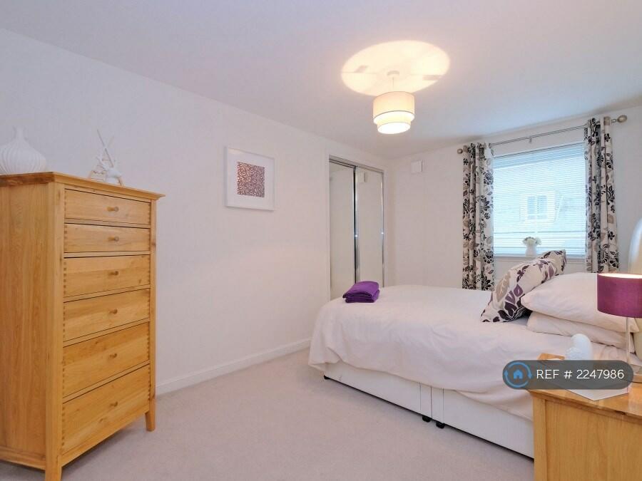 Additional property image - Broomhill Road, Aberdeen, AB10