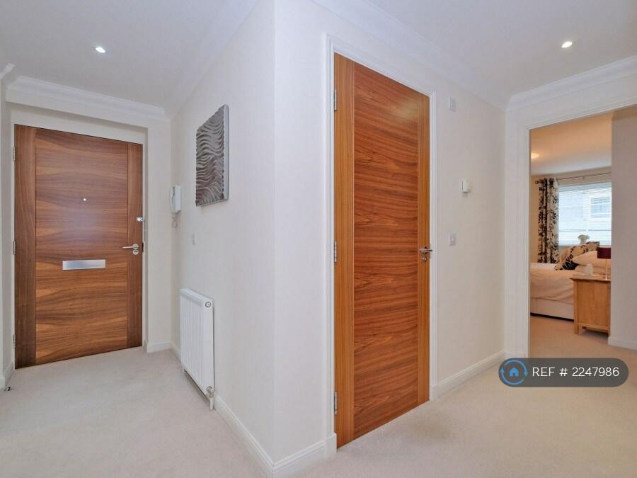 Additional property image - Broomhill Road, Aberdeen, AB10
