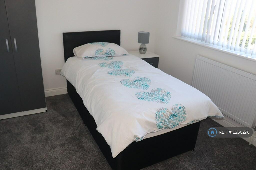 Additional property image - Gracemere Crescent, Birmingham, B28