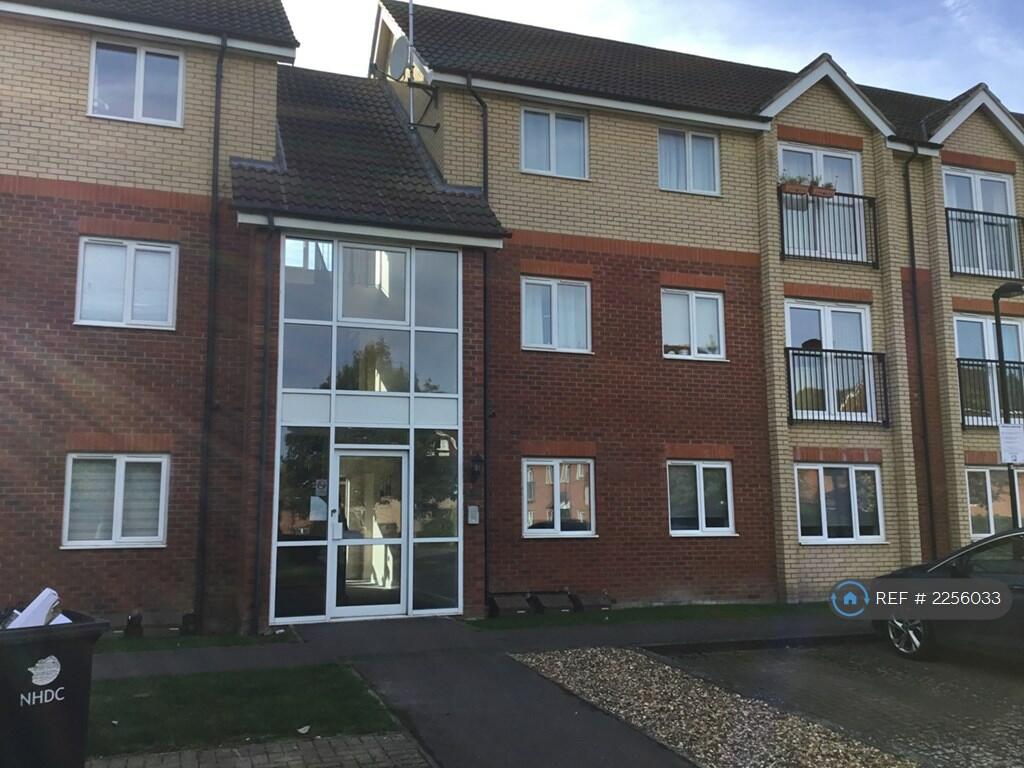 2 bedroom flat for rent in Braeburn Walk, Royston, SG8
