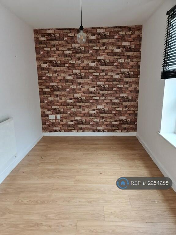 Additional property image - Cornfield Drive, Birmingham, B31