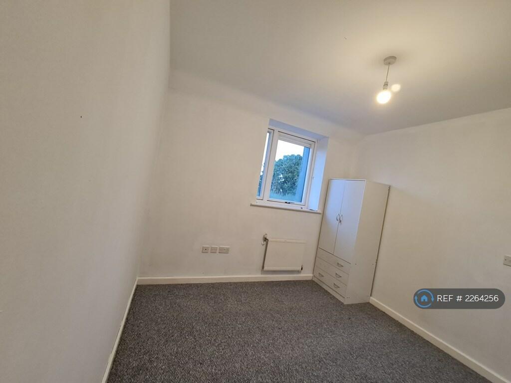 Additional property image - Cornfield Drive, Birmingham, B31