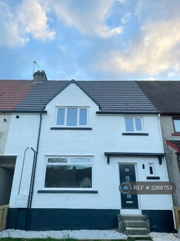 3 bedroom terraced house for rent in Carleton Avenue, Glenrothes, KY7
