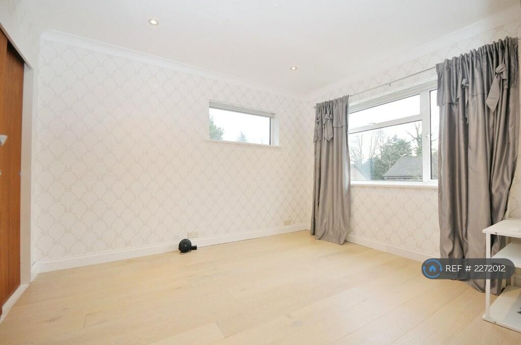 Additional property image - Alpine Copse, Bromley, BR1