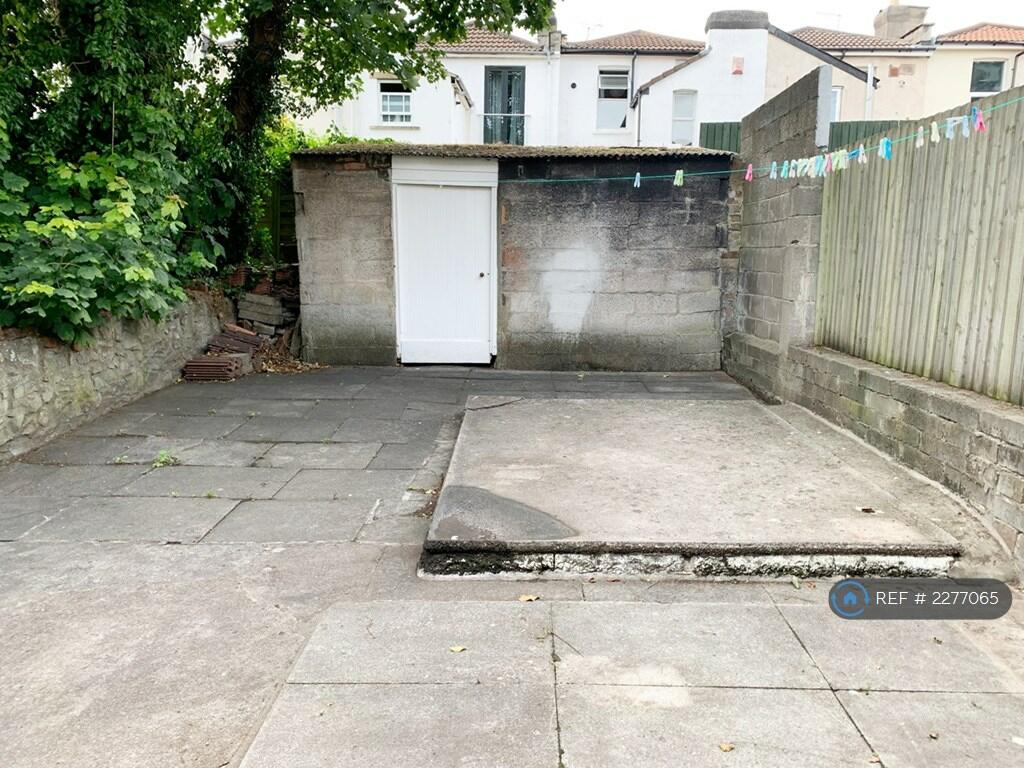 Additional property image - Gloucester Road, Bristol, BS7