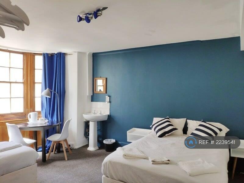 Additional property image - Middle Street, Brighton, BN1