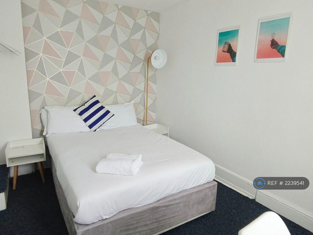 Additional property image - Middle Street, Brighton, BN1
