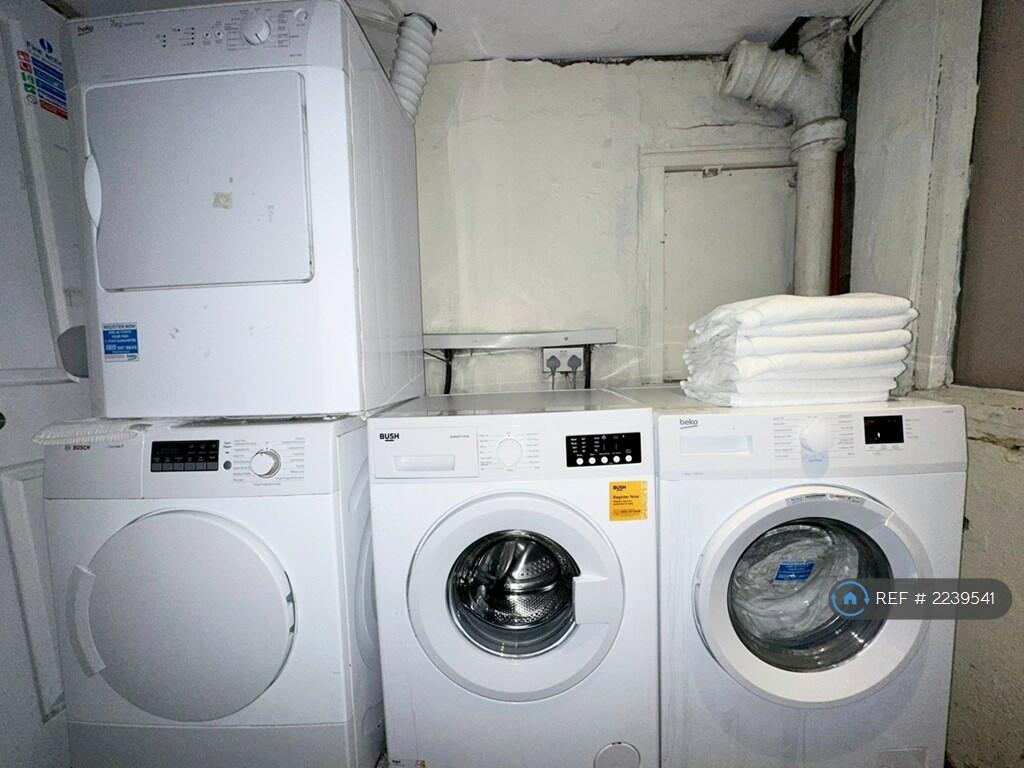 Additional property image - Middle Street, Brighton, BN1