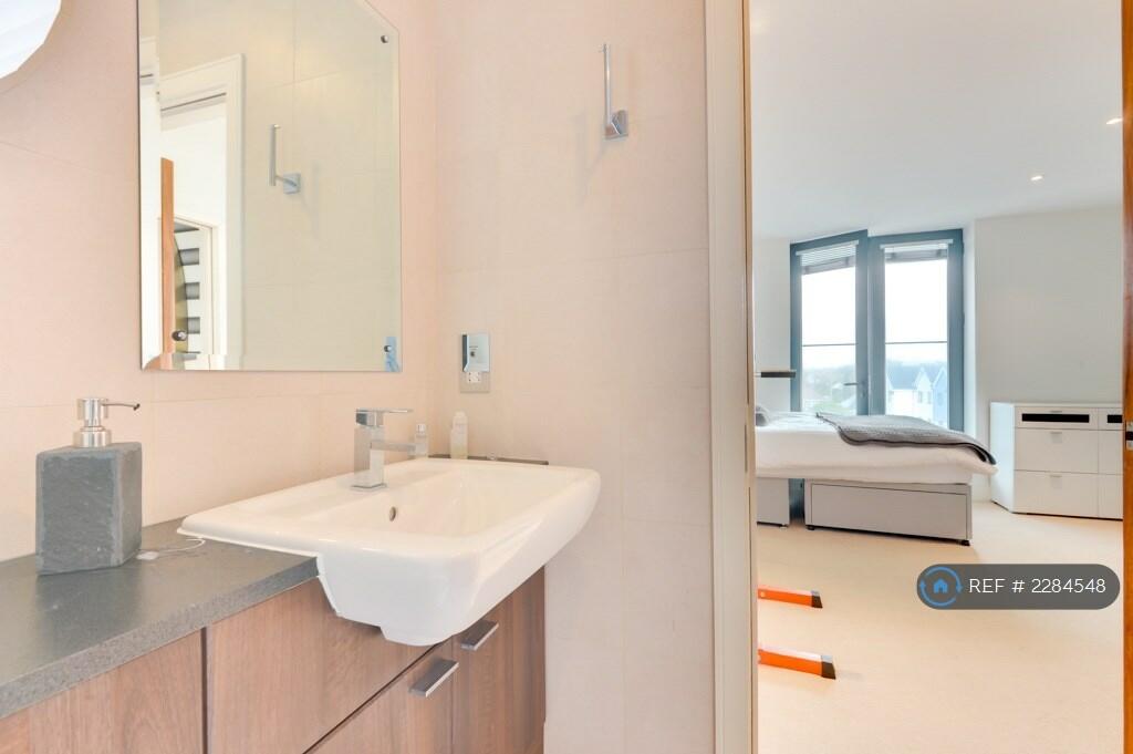 Additional property image - Aurora, Goring-By-Sea, Worthing, BN12