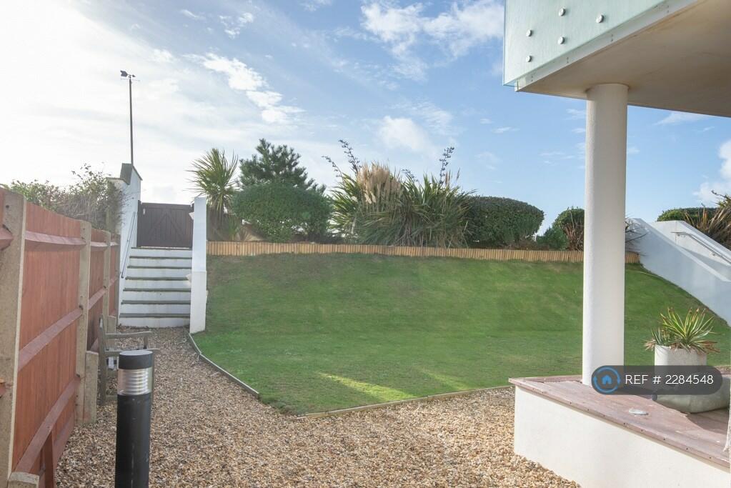 Additional property image - Aurora, Goring-By-Sea, Worthing, BN12