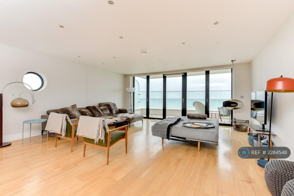 Additional property image - Aurora, Goring-By-Sea, Worthing, BN12