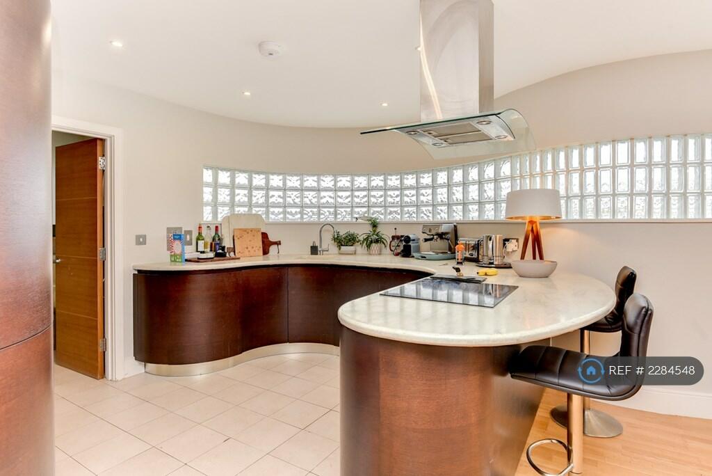 Additional property image - Aurora, Goring-By-Sea, Worthing, BN12