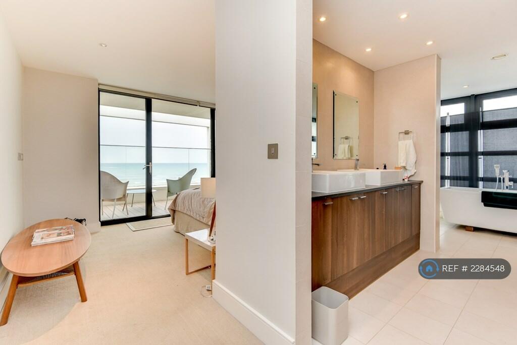 Additional property image - Aurora, Goring-By-Sea, Worthing, BN12