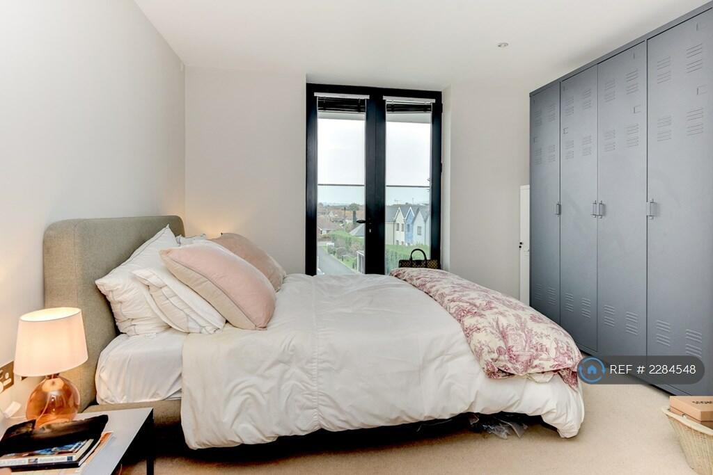 Additional property image - Aurora, Goring-By-Sea, Worthing, BN12