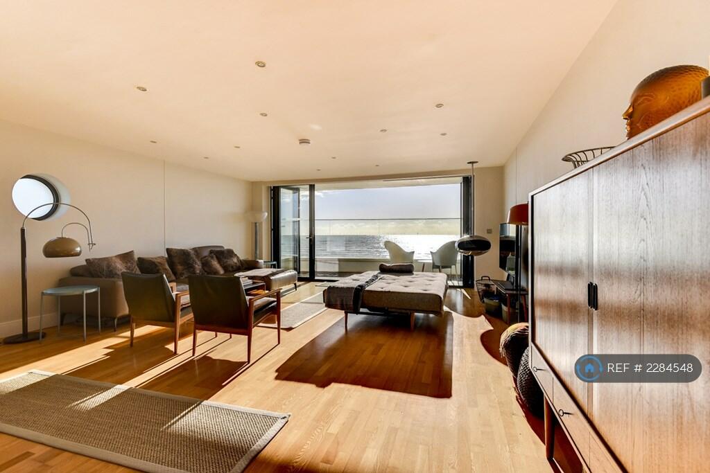 Additional property image - Aurora, Goring-By-Sea, Worthing, BN12