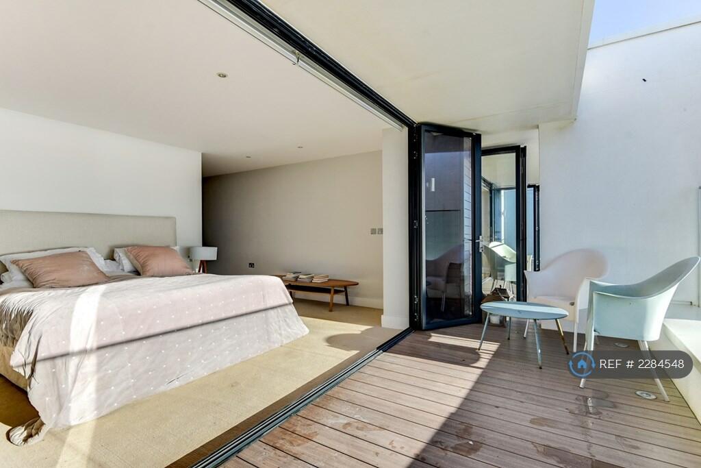 Additional property image - Aurora, Goring-By-Sea, Worthing, BN12