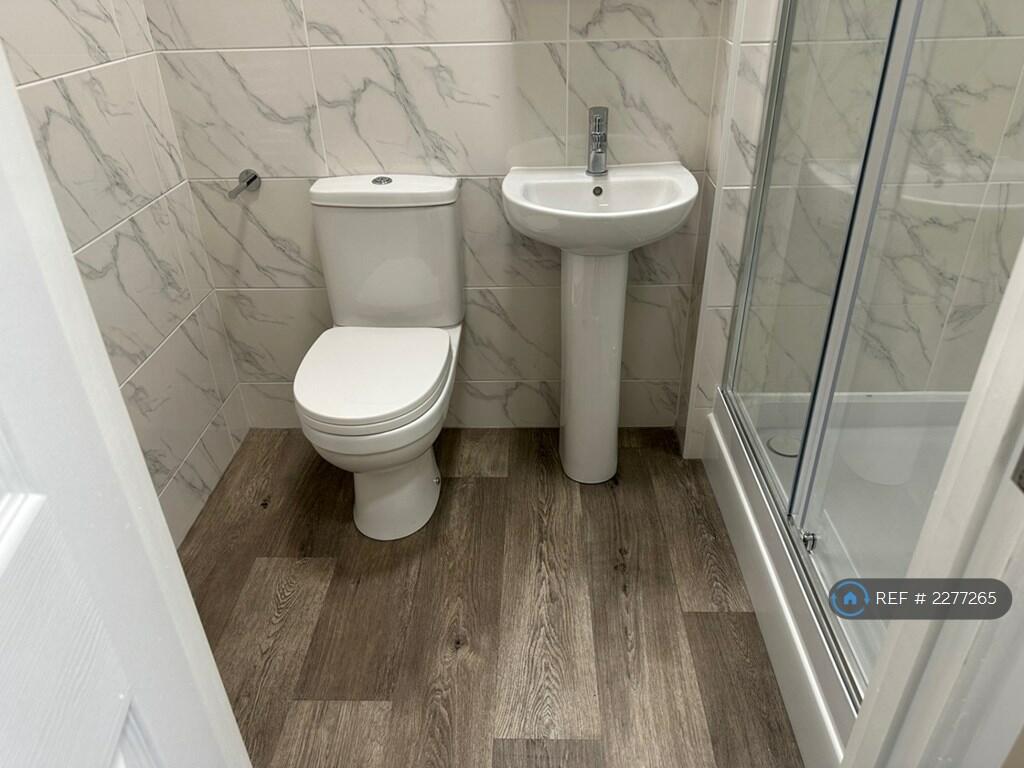 Additional property image - Stokes Croft, Bristol, BS1