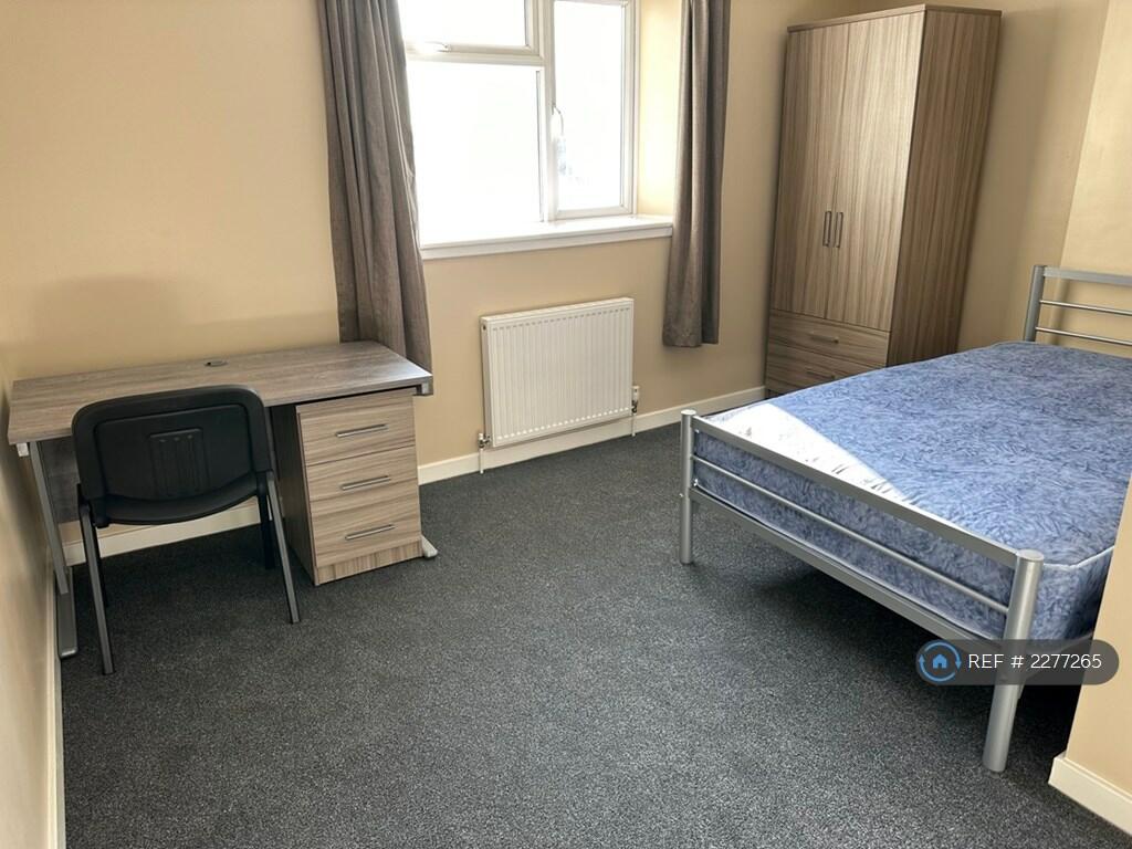 Additional property image - Stokes Croft, Bristol, BS1