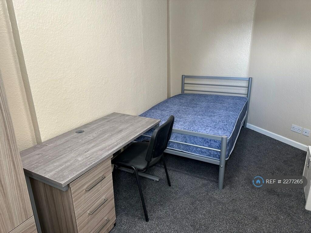 Additional property image - Stokes Croft, Bristol, BS1