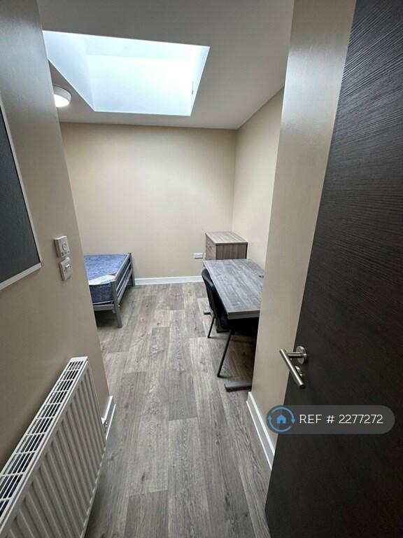 Additional property image - Stokes Croft, Bristol, BS1