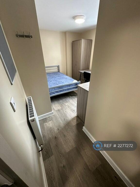 Additional property image - Stokes Croft, Bristol, BS1