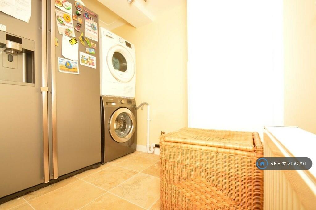 Additional property image - Lockley Crescent, Hatfield, AL10