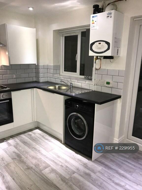 Additional property image - Ploughmans Croft, Bradford, BD2