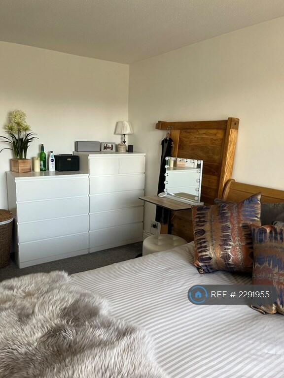 Additional property image - Ploughmans Croft, Bradford, BD2