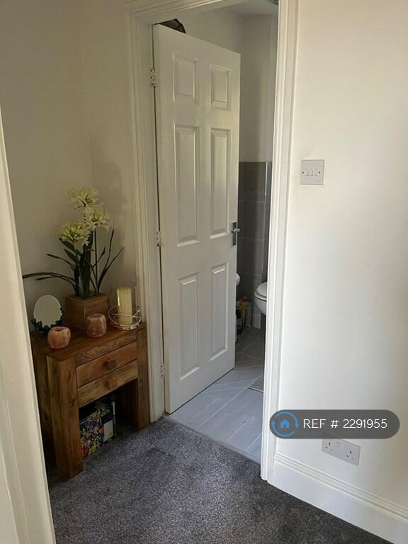 Additional property image - Ploughmans Croft, Bradford, BD2
