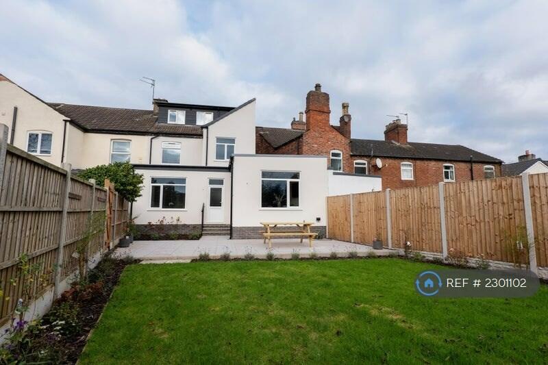 Additional property image - Albert Road, Tamworth, B79