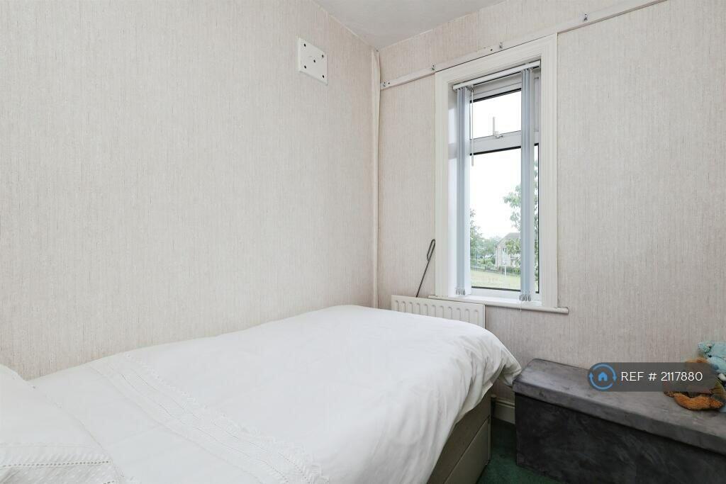 Additional property image - Cote Lane, Allerton, Bradford, BD15