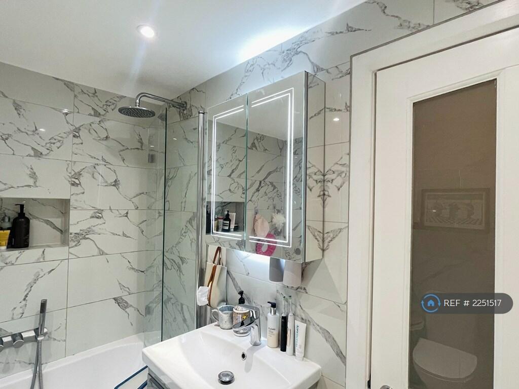Additional property image - George Street, Markyate, St. Albans, AL3