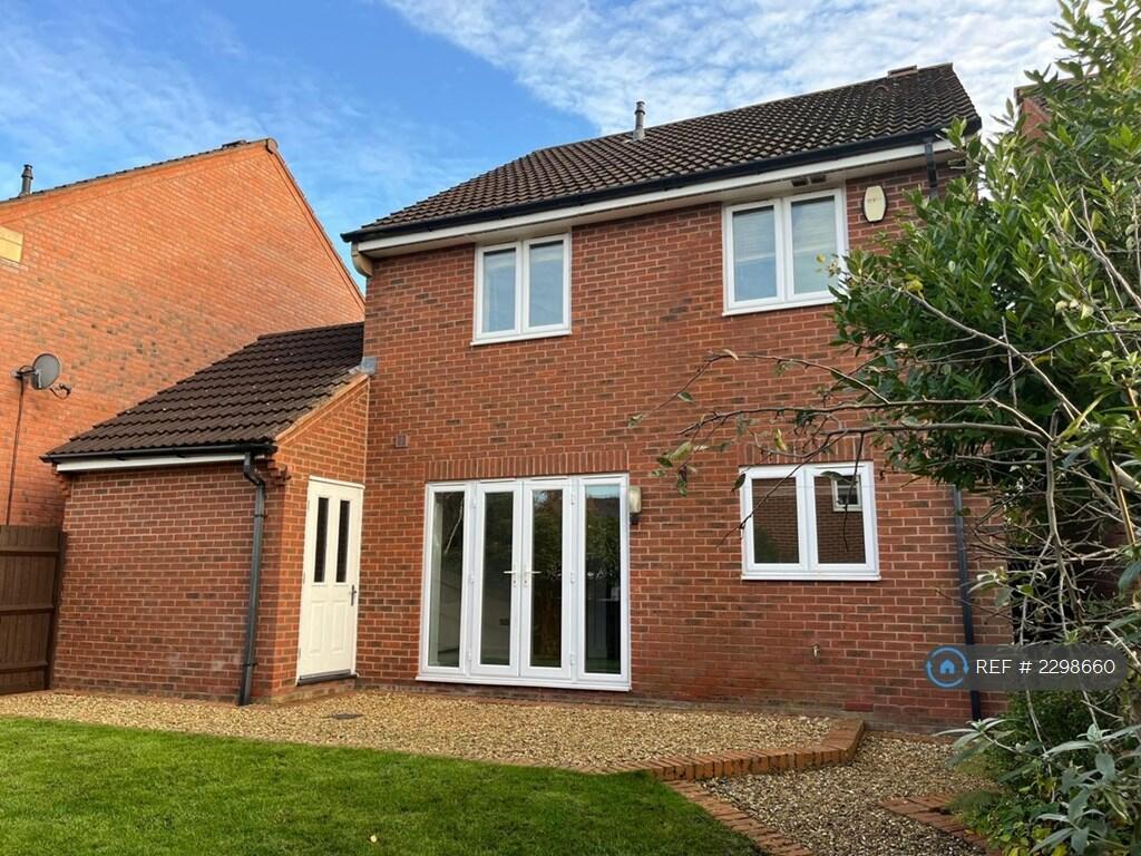 Additional property image - Bexhill Drive, Amington, Tamworth, B77